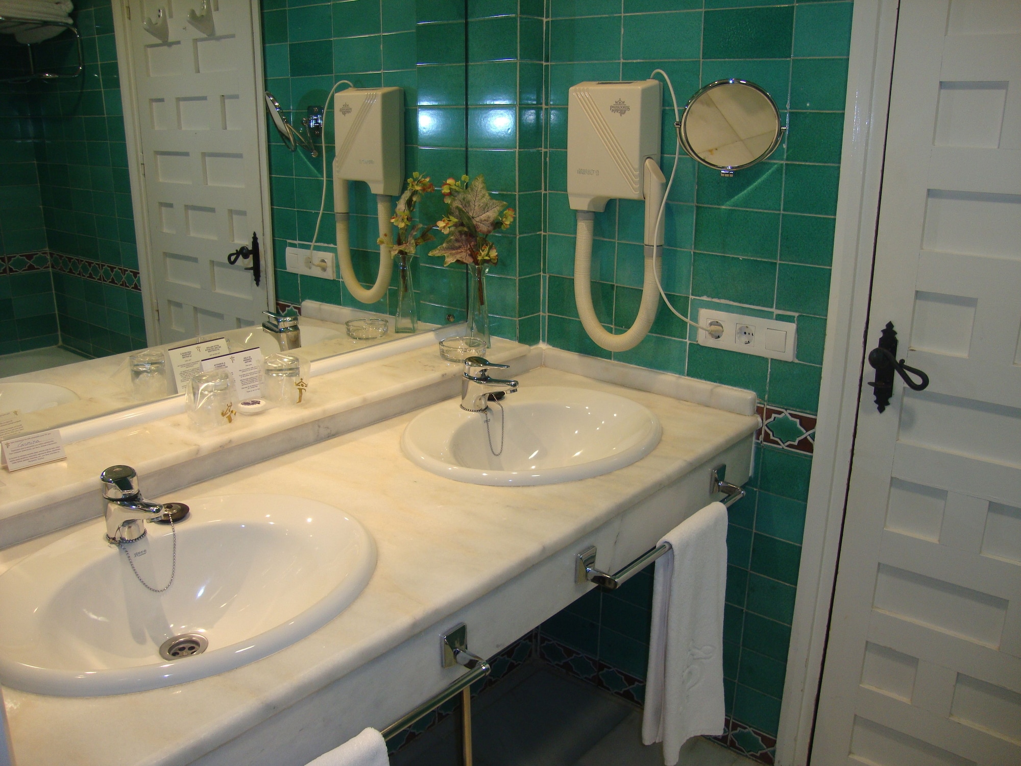 Standard, Twin Beds 6/8
