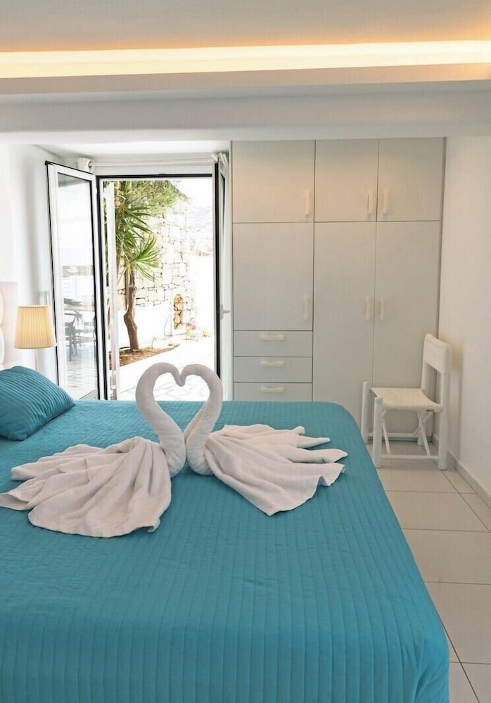 Adikri Villas and Studios 9/50