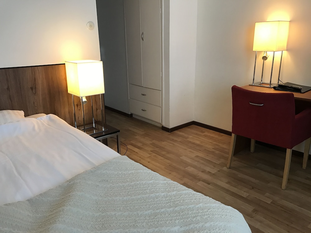 غرفة مفردة بسرير فردي، Strand City Hotell 2/6