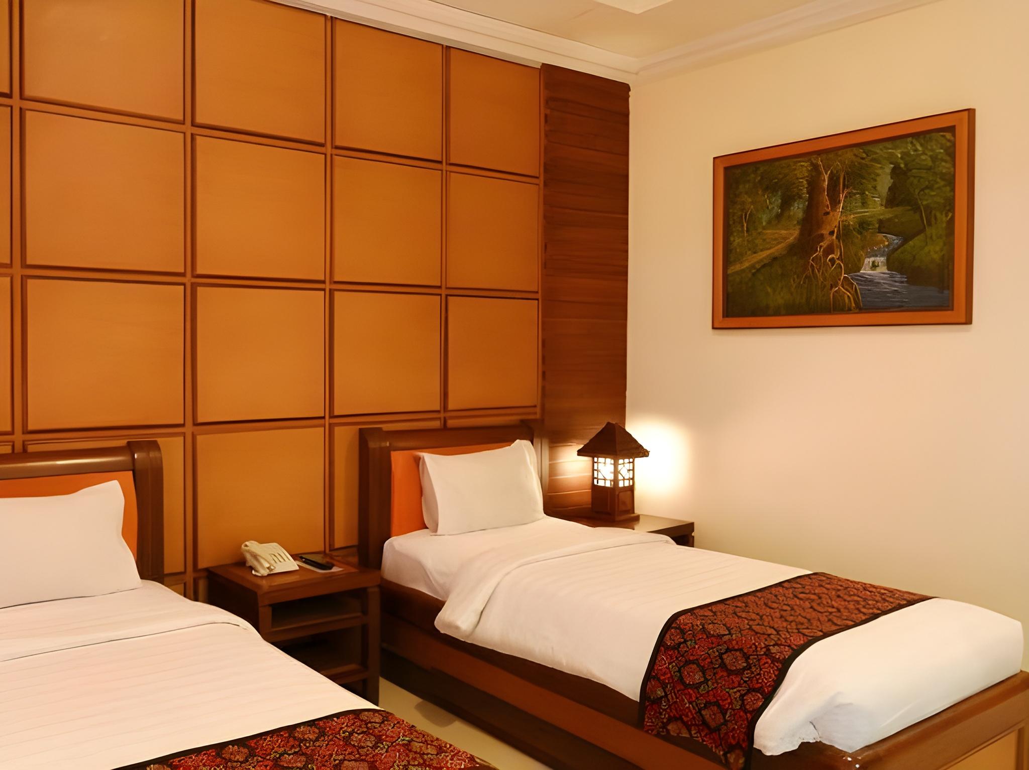 Sutan Raja Hotel Kolaka 17/35