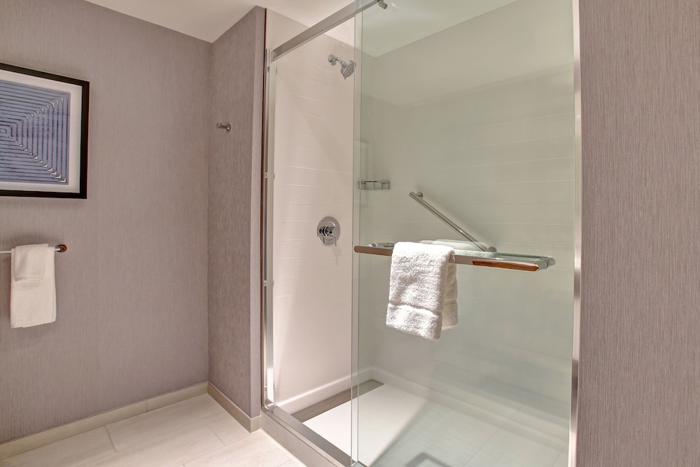 Hyatt Place at Wichita State University 36/37
