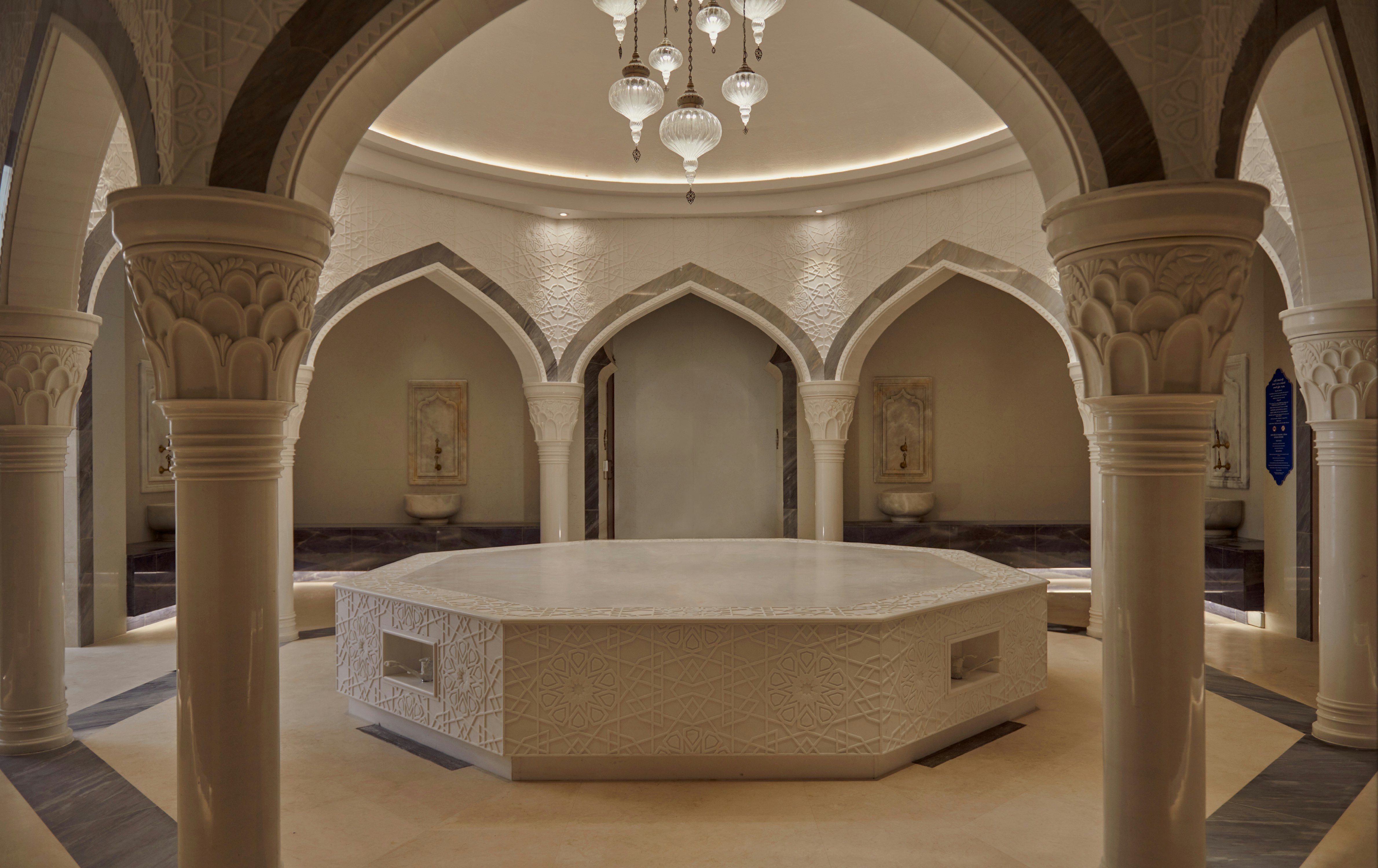 Hilton Salwa Beach Resort & Villas 12/82