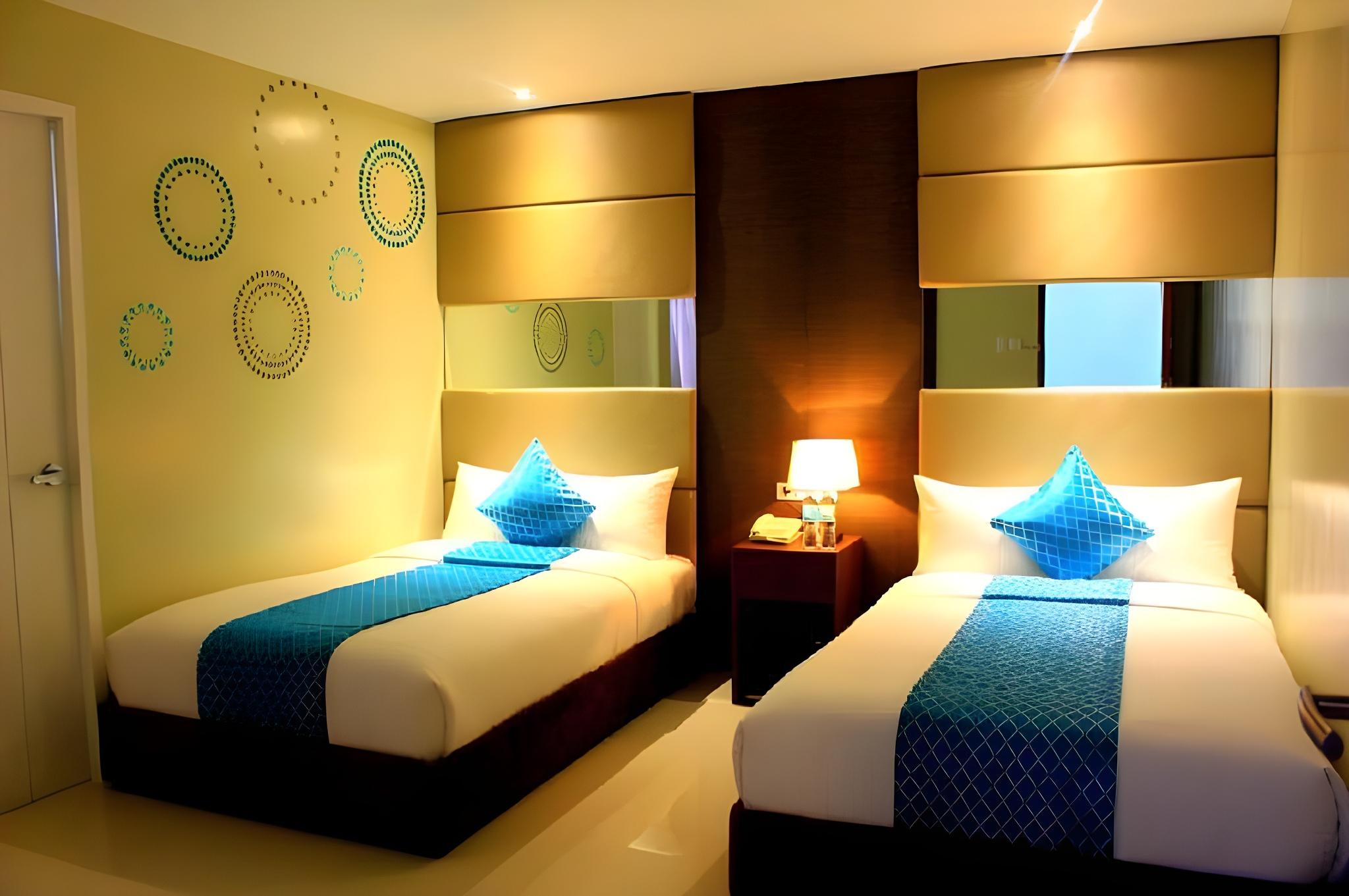 Noble, Twin Beds