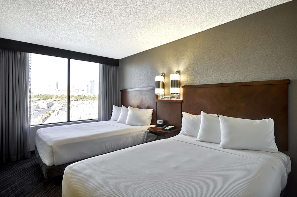 Hyatt Place Las Vegas 21/56