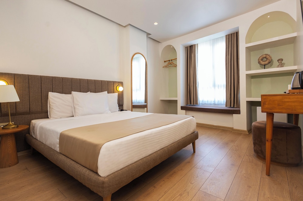 Meshk Airport Hotel 20/50