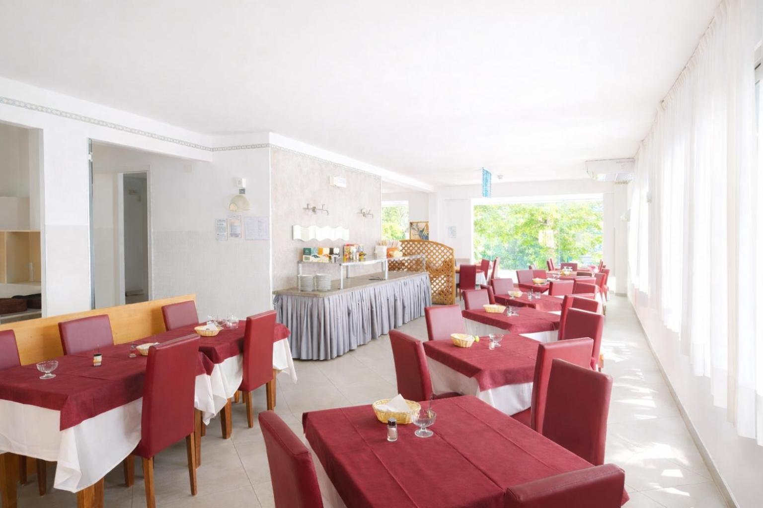Hotel Azzurro 42/50