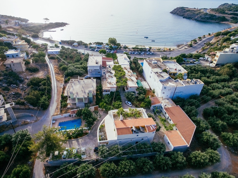 Ammoudara Beach Hotel Apartments 64/67