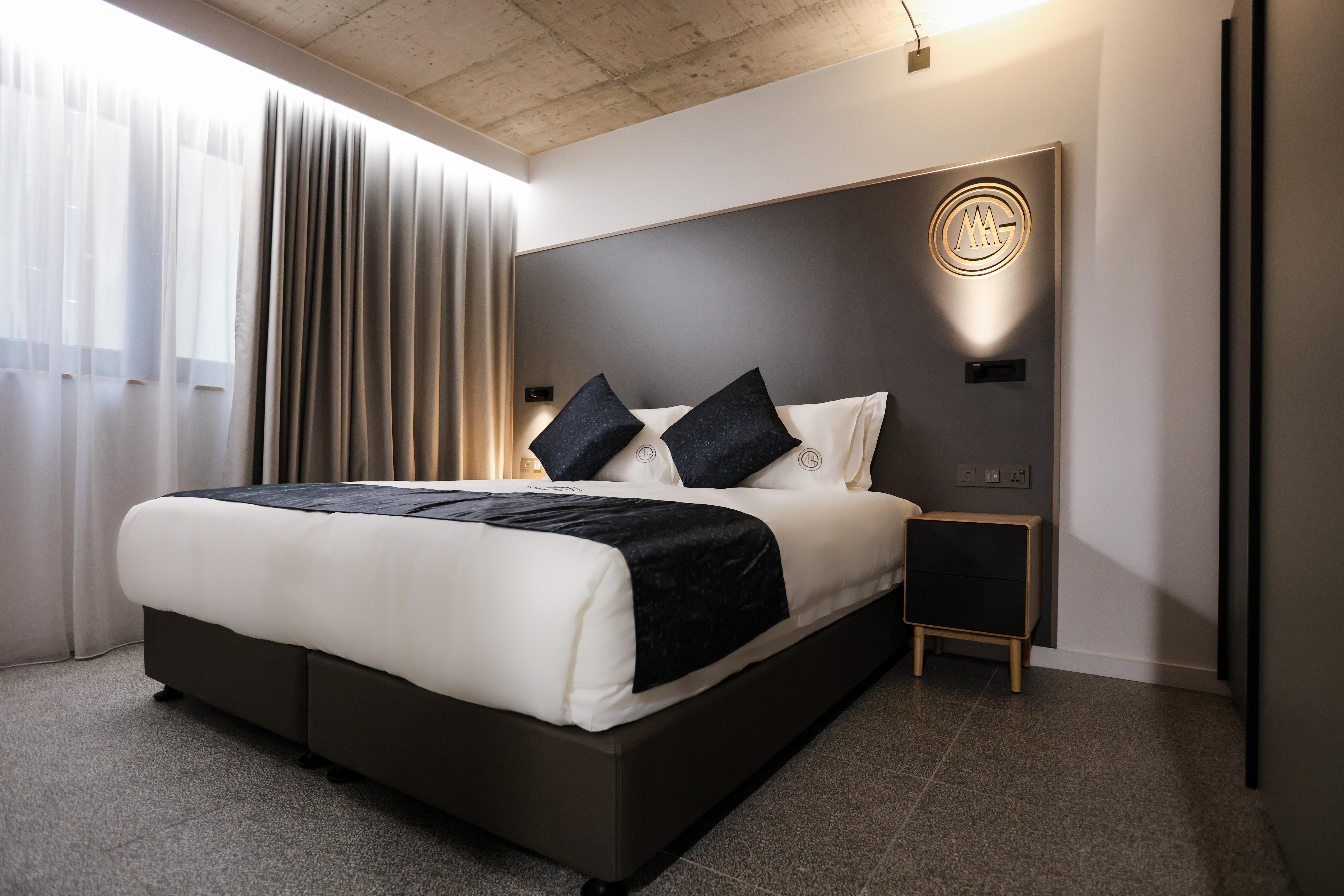 1 Bedroom, Suite, Balcony or Terrace