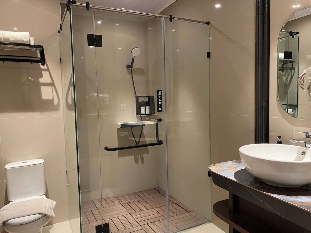 Avery de Grand City Hotel Bandung 45/48