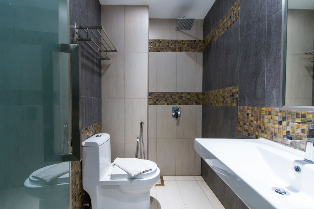 Hotel 99 - Bandar Puteri Puchong 56/56