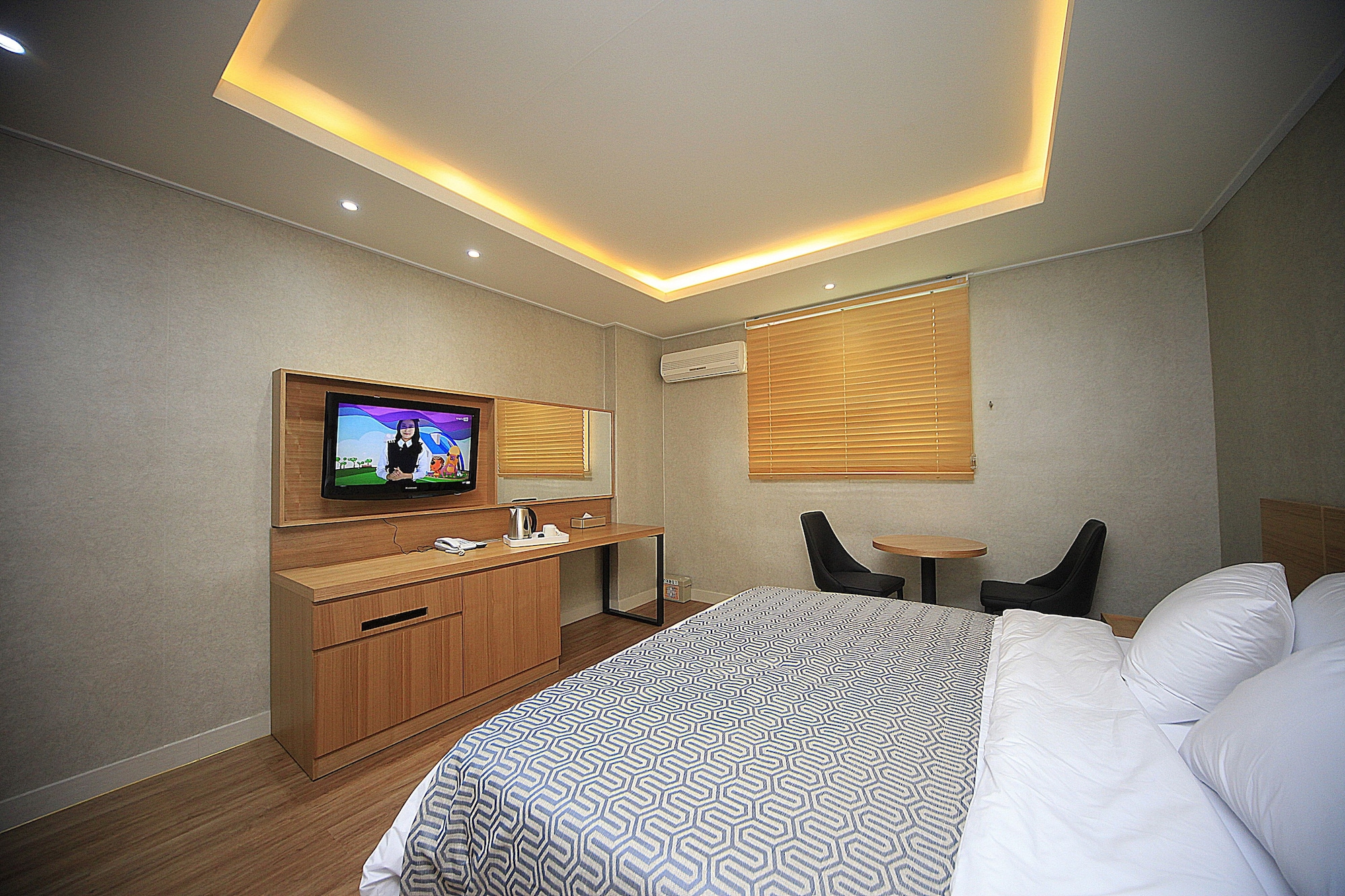 Standard, Double Bed