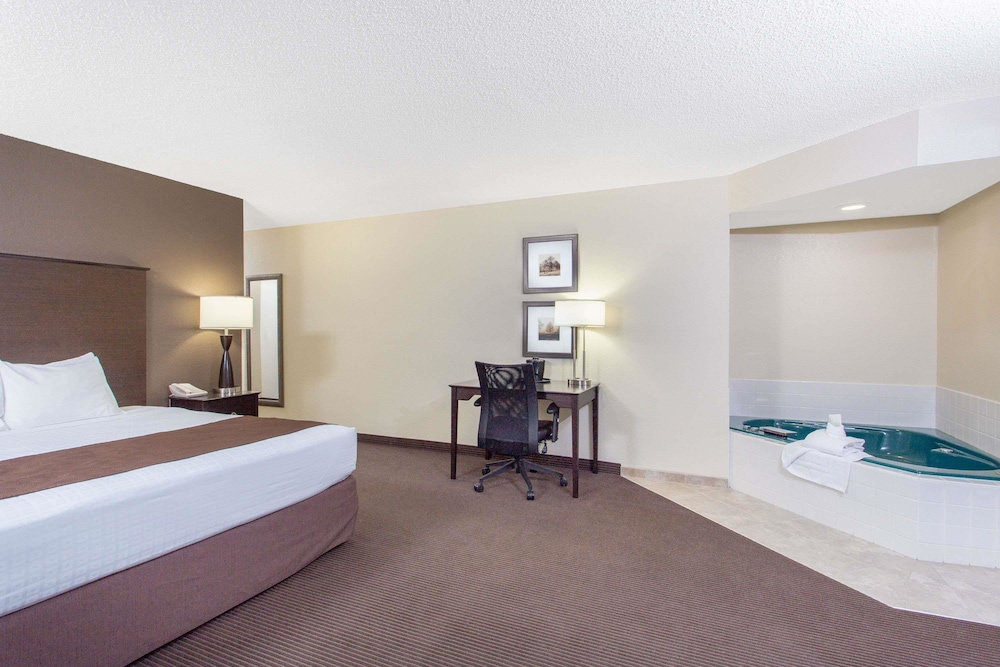 Americinn By Wyndham Rhinelander 11/33