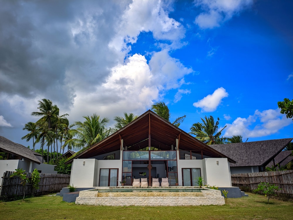 The Club Villas Lombok 38/50