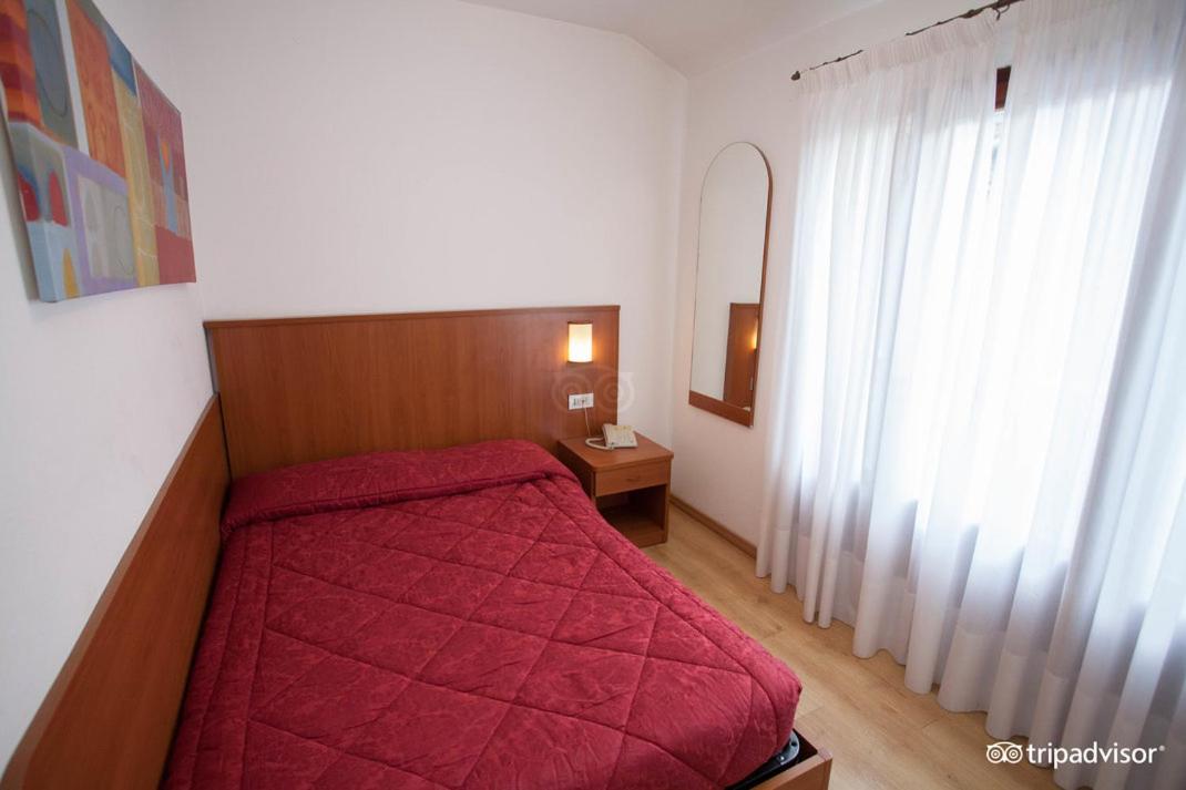 Deluxe, Single, Balcony