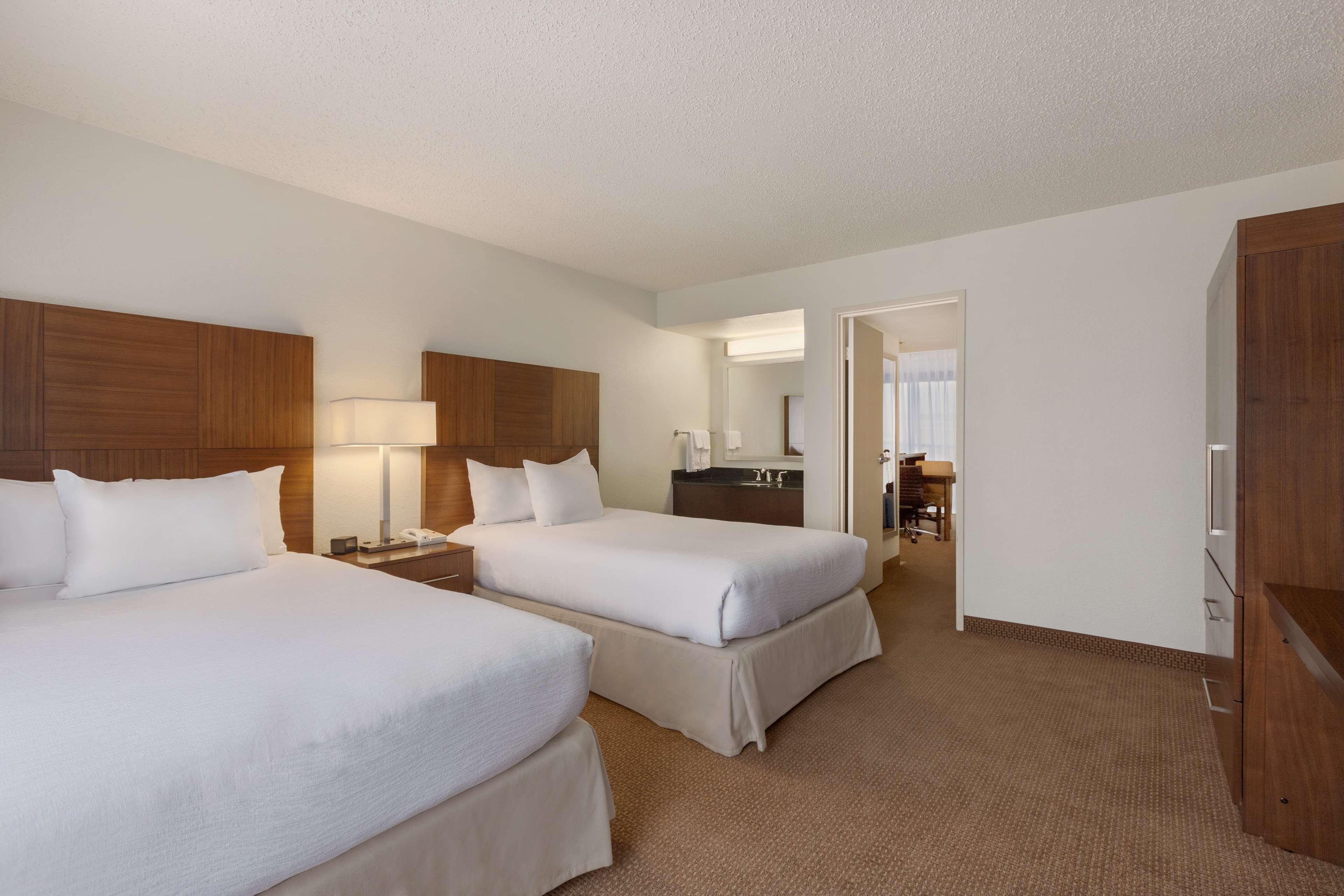 2 ROOMS, SUITE, 2 DOUBLE BEDS, SOFA