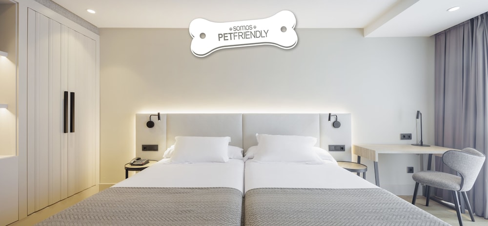 Hotel Ilunion San Sebastian 24/74