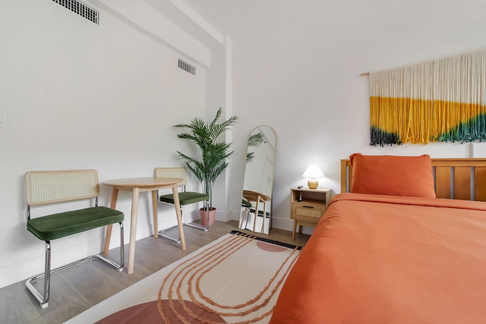 Tropics Hotel And Hostels 35/49