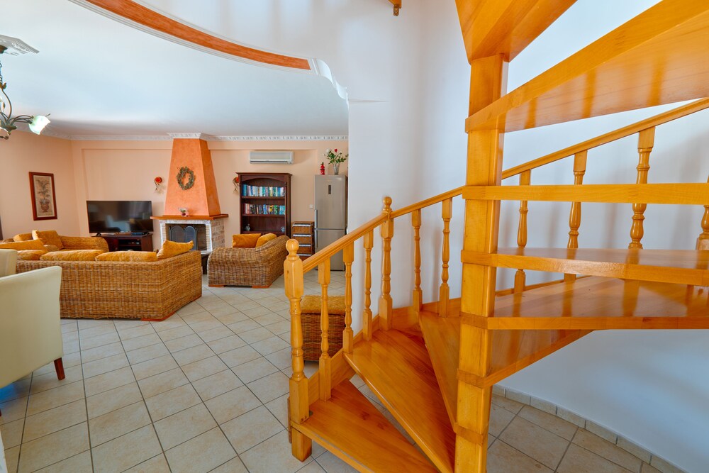 Villa Sofia 23/48