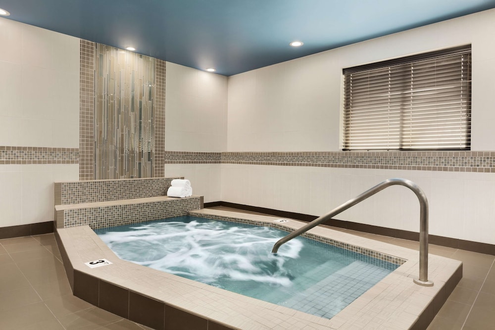 Hampton Inn Portland-Clackamas 22/39