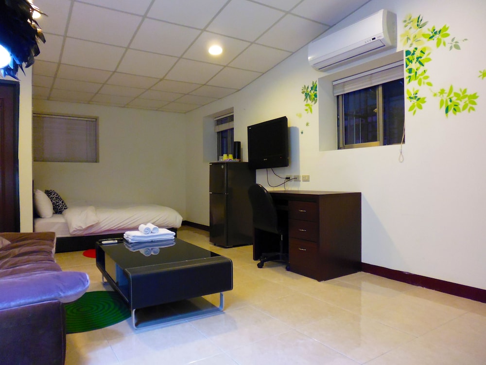 Good9stay Inn 49/50