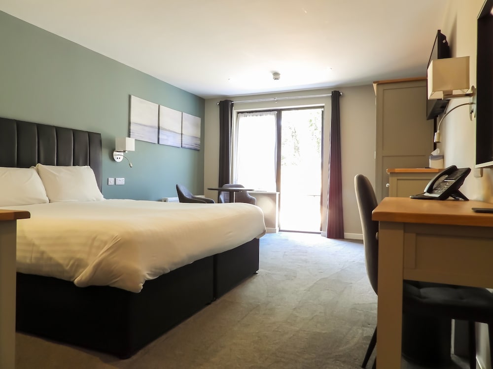 Garden, King Bed, Queen Bed