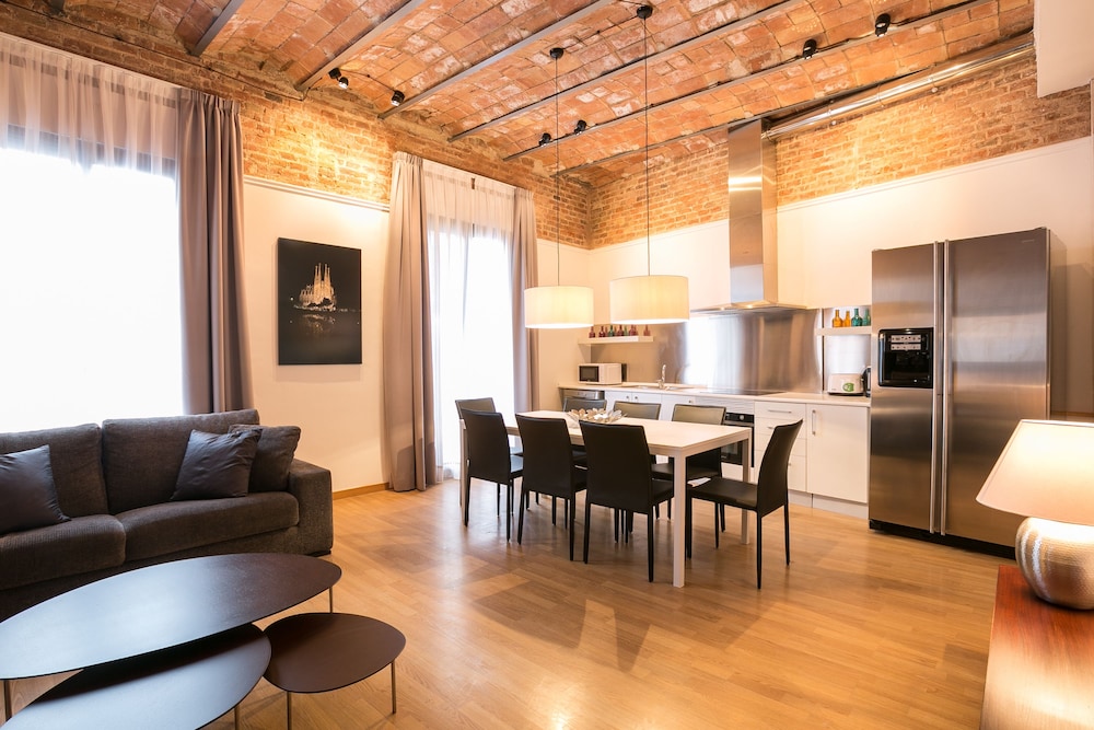 Serennia Apartments Ramblas-Pl.Catalunya 34/50
