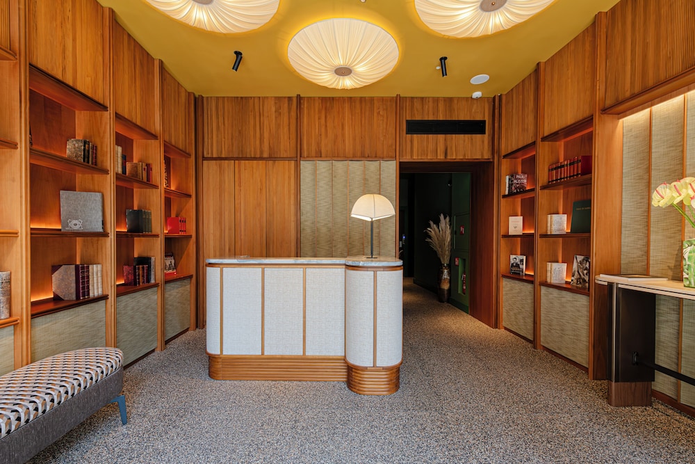Lobby at Circle 6, ROME