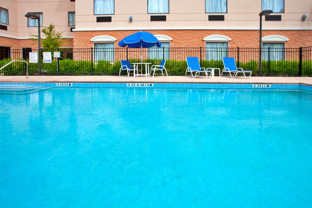 Holiday Inn Express Orlando Ocoee East 1/50