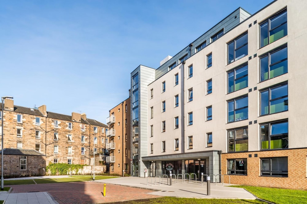 Destiny Student Murano Campus Accommodation 2/40
