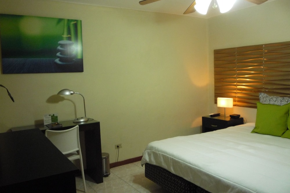Hotel Boutique Valverde Cumbres De La Escalon 16/47