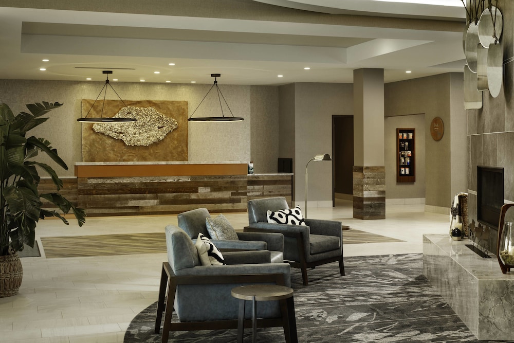 Fairfield Inn Suites Louisville Northeast 6/42