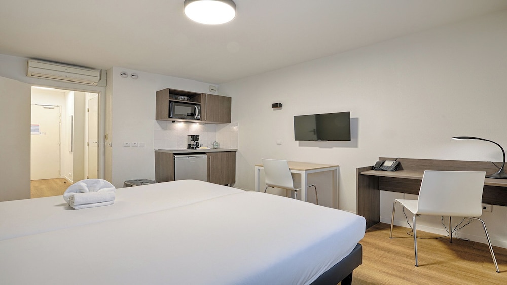 Apparthotel Vacanceole Paris Quai de Marne 32/59
