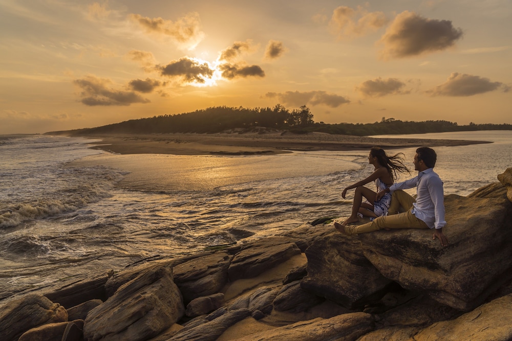 Shangri La Hambantota 55/67