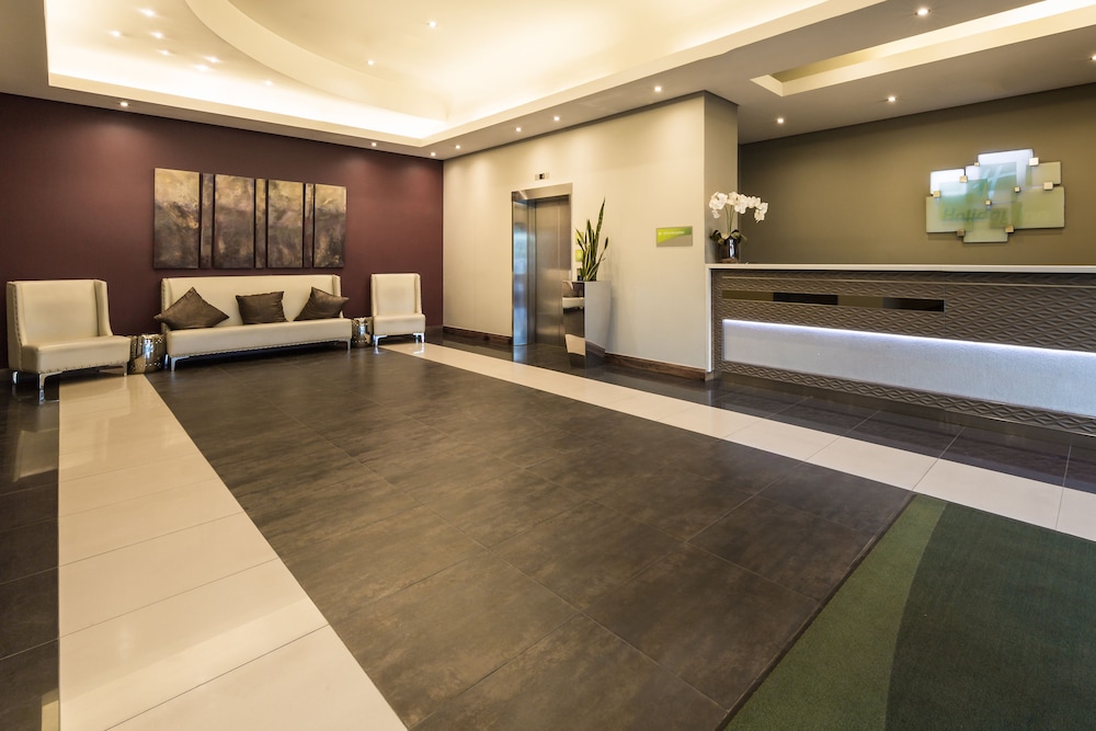 Holiday Inn Johannesburg Rosebank 8/72