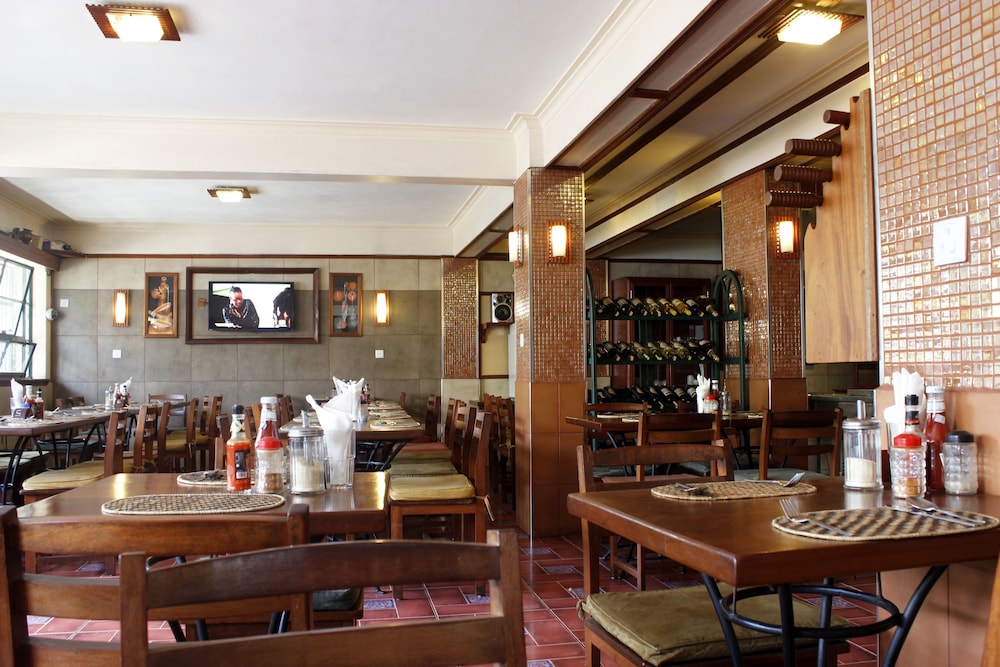 The Kenya Comfort Hotel Suites 66/78