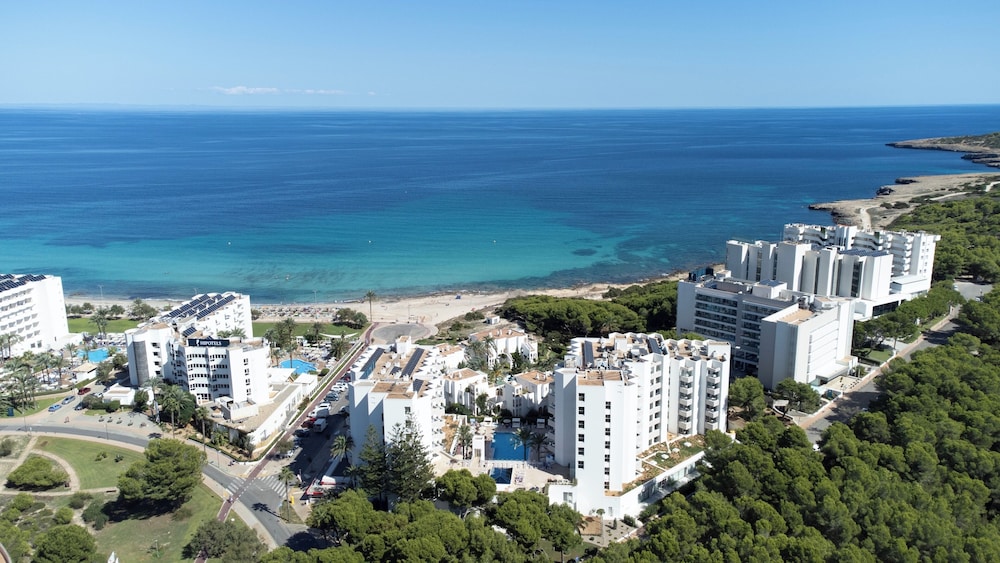 Hipotels Bahia Grande 58/63