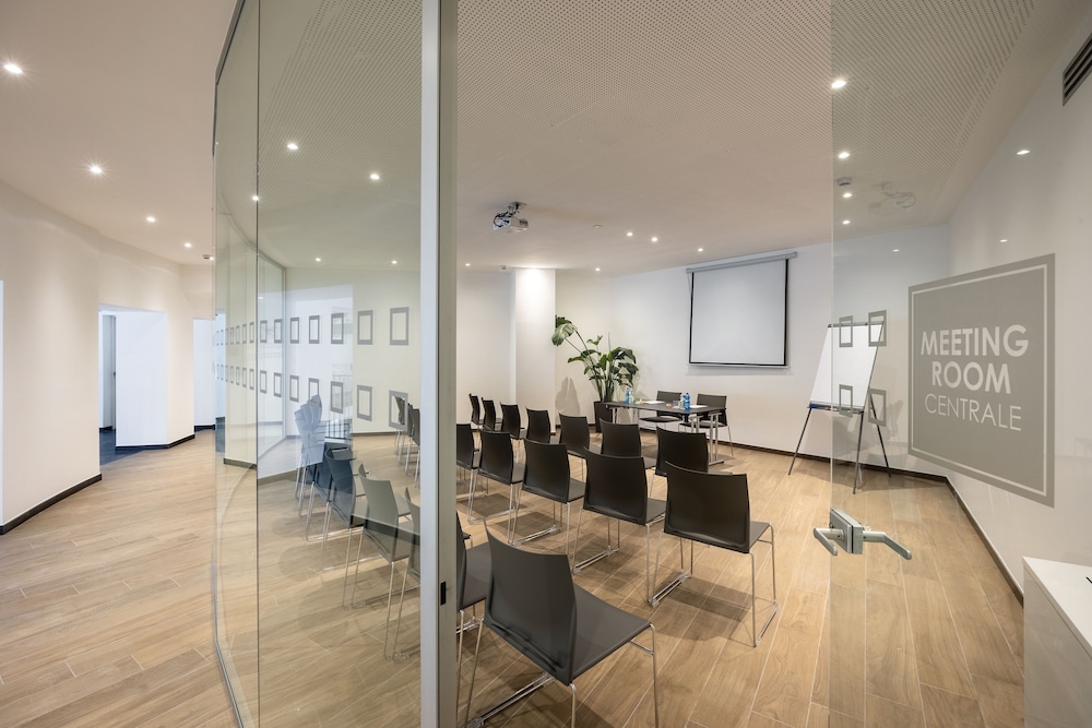 iH Hotels Milano Centrale 51/58