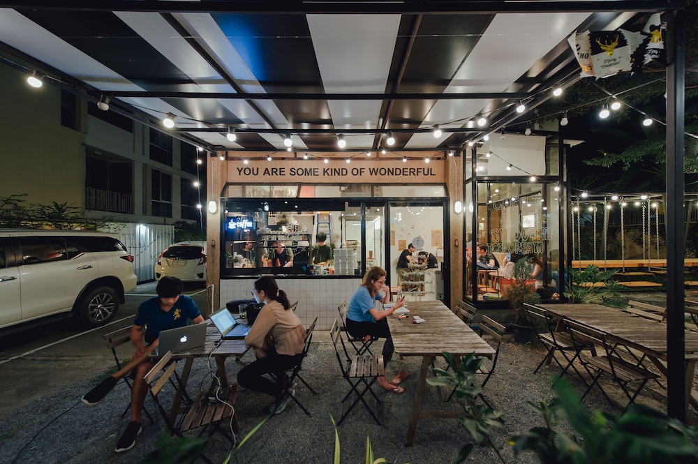 The Yard Hostel 34/50