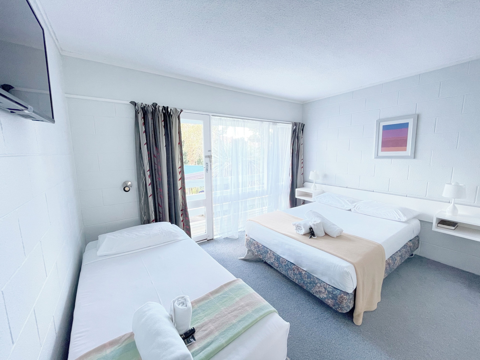 غرفة عائلية بسرير كوين وسريرين منفصلين بغرفة نوم واحدة بمطبخ، Mt Eden Motel 2/5