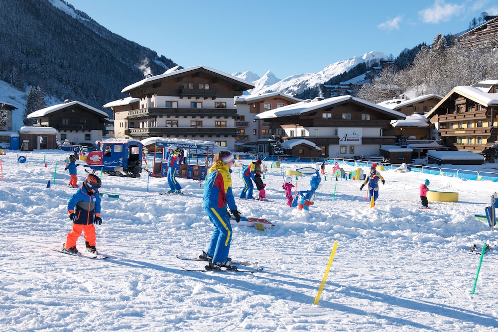 HAUS WOLF IM ALPINE PALACE NEW BALANCE LUXUS RESORT 42/50
