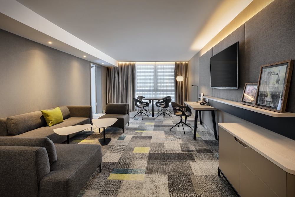 HOLIDAY INN VILLINGEN - SCHWENNINGEN 44/76