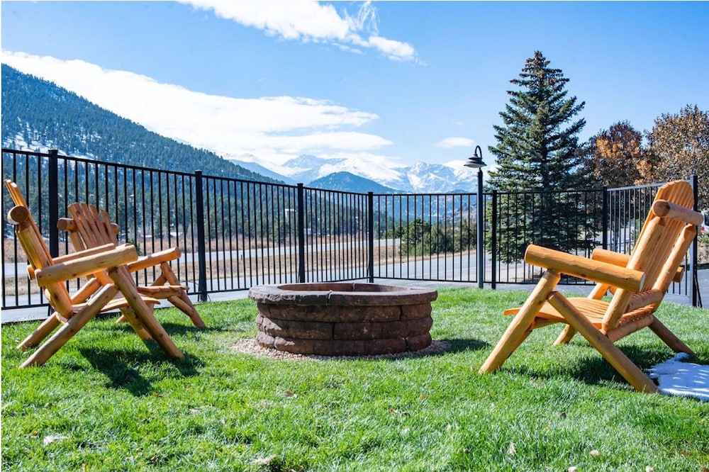 Alpine Trail Ridge Inn 50/74