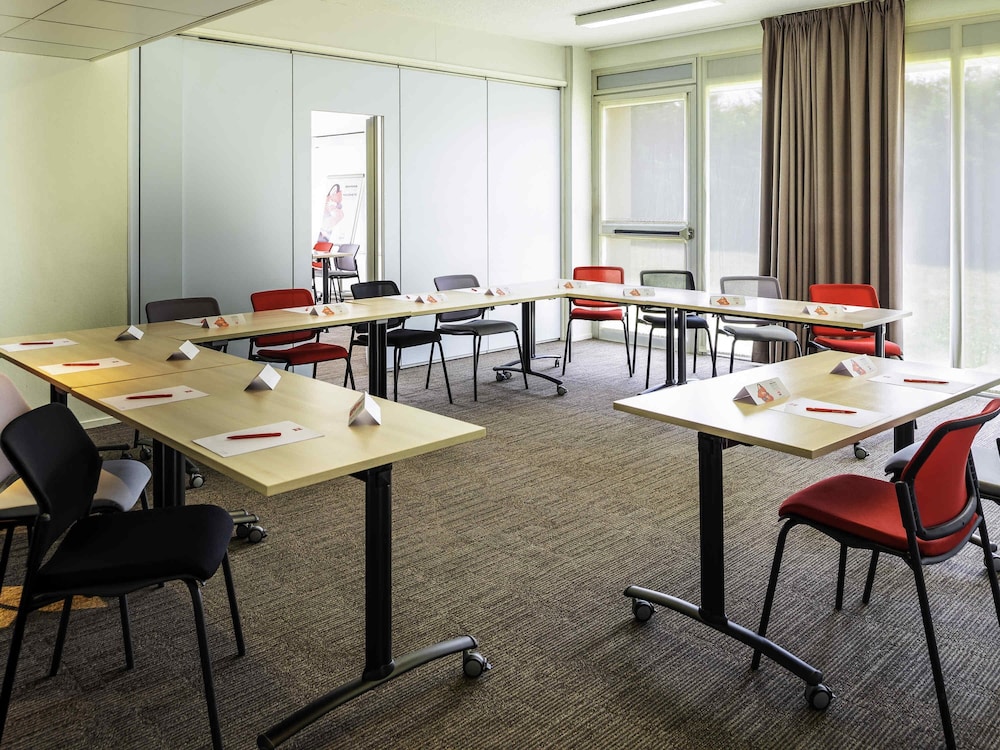 Ibis Marne La Vallee Emerainville 36/46