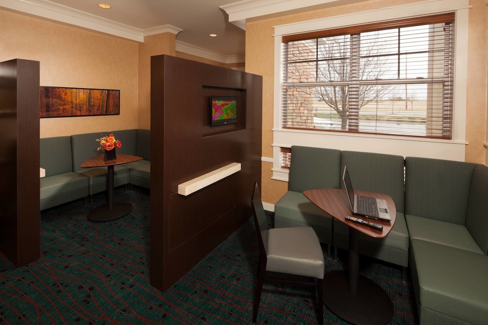 Residence Inn by Marriott Plazzio East 18/34