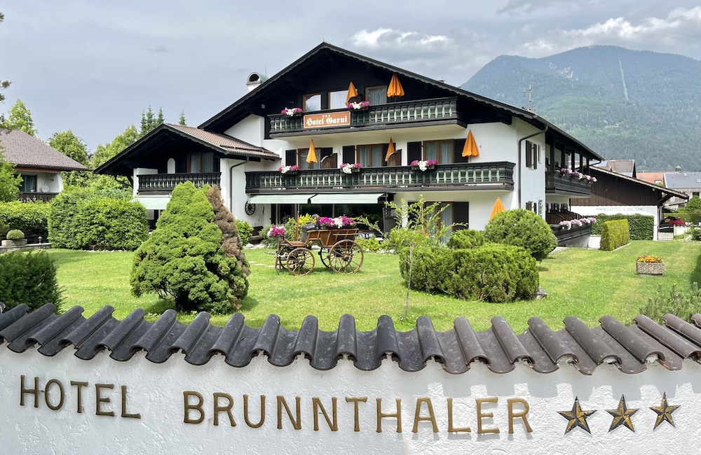 Hotel Garni Brunnthaler 75/79