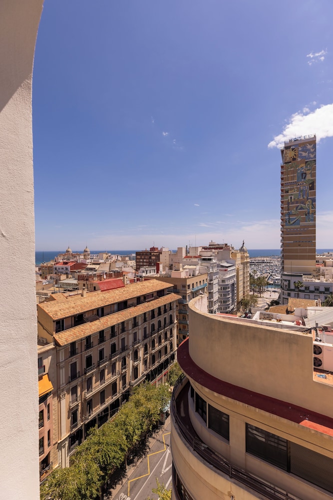 Libere Alicante Rambla 57/60