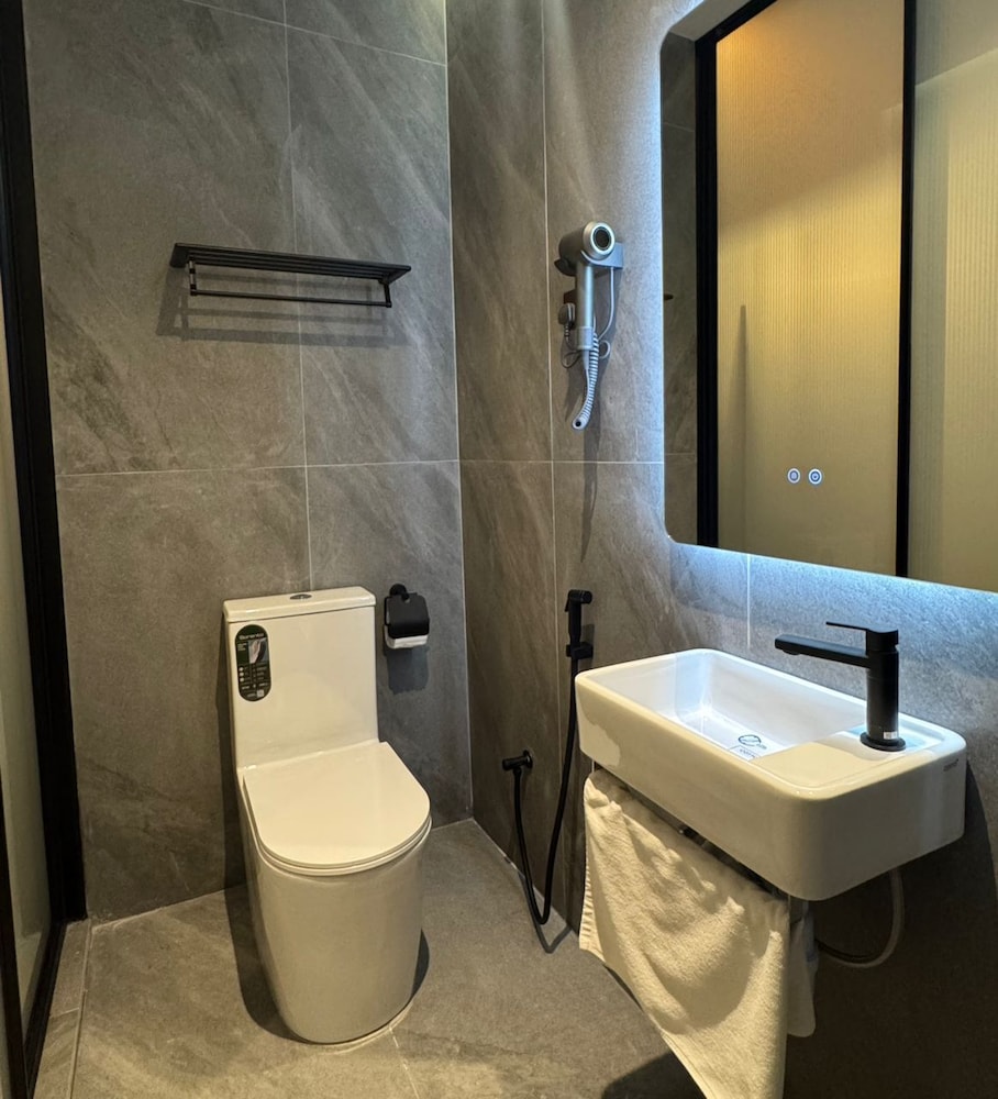 Havona Boutique Hotel at Mount Austin 43/48