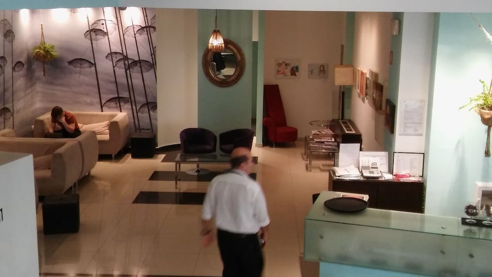 Metropolitan Hotel Thessaloniki 57/70