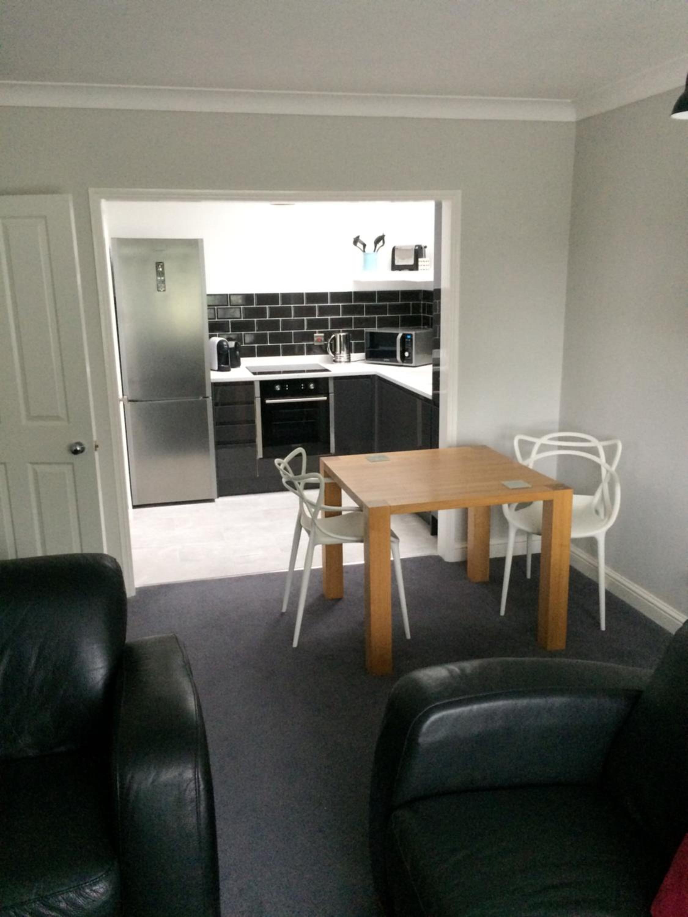 3 Summertown Court 9/17