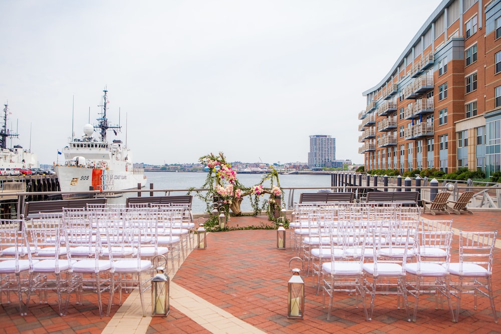 Battery Wharf Hotel Boston Waterfront 61/68